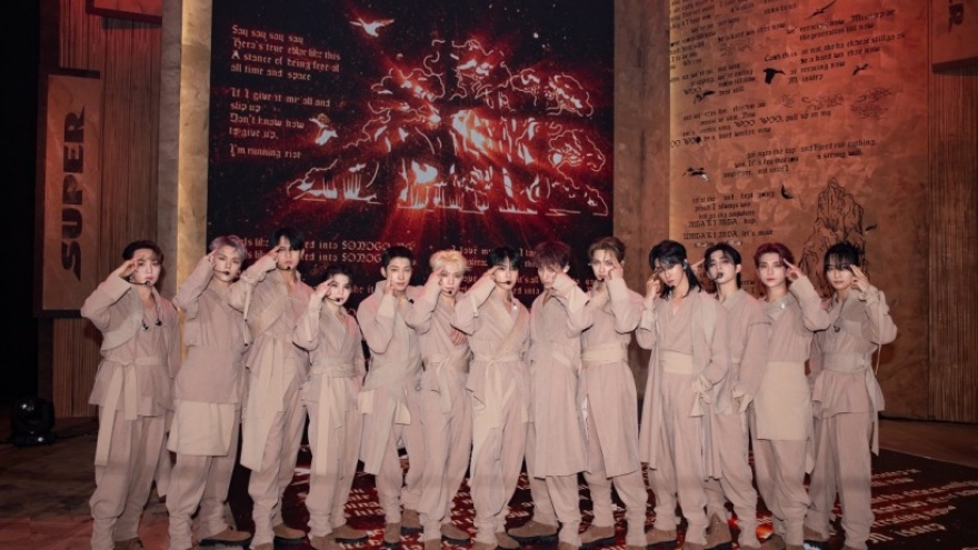 Album 'FML' của SEVENTEEN trở thành Album K-pop đầu tiên đạt kỷ lục